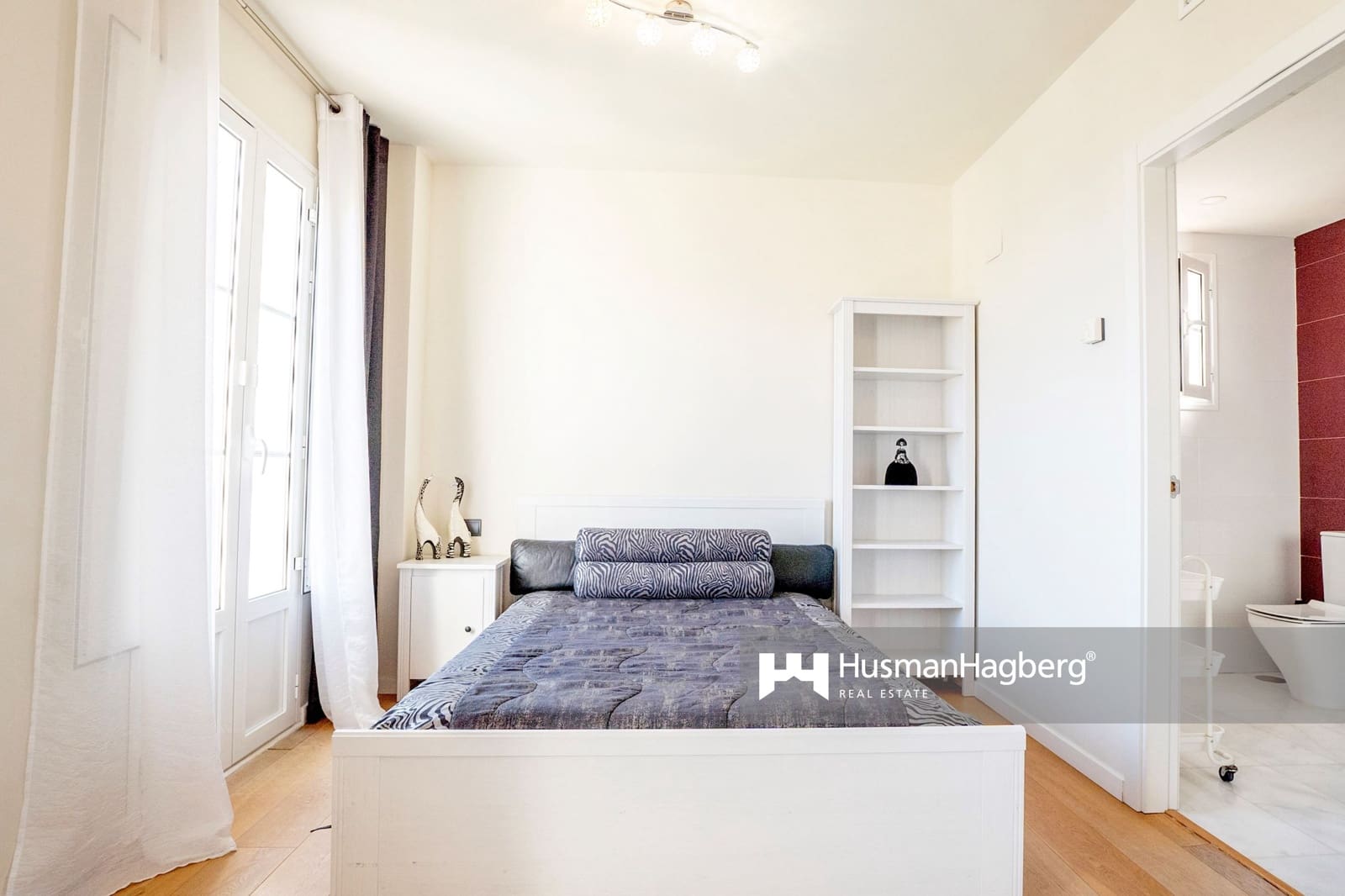 4 soveværelse Villa til salg i Benidorm med swimmingpool - € 810.000 (Ref: 9685931)