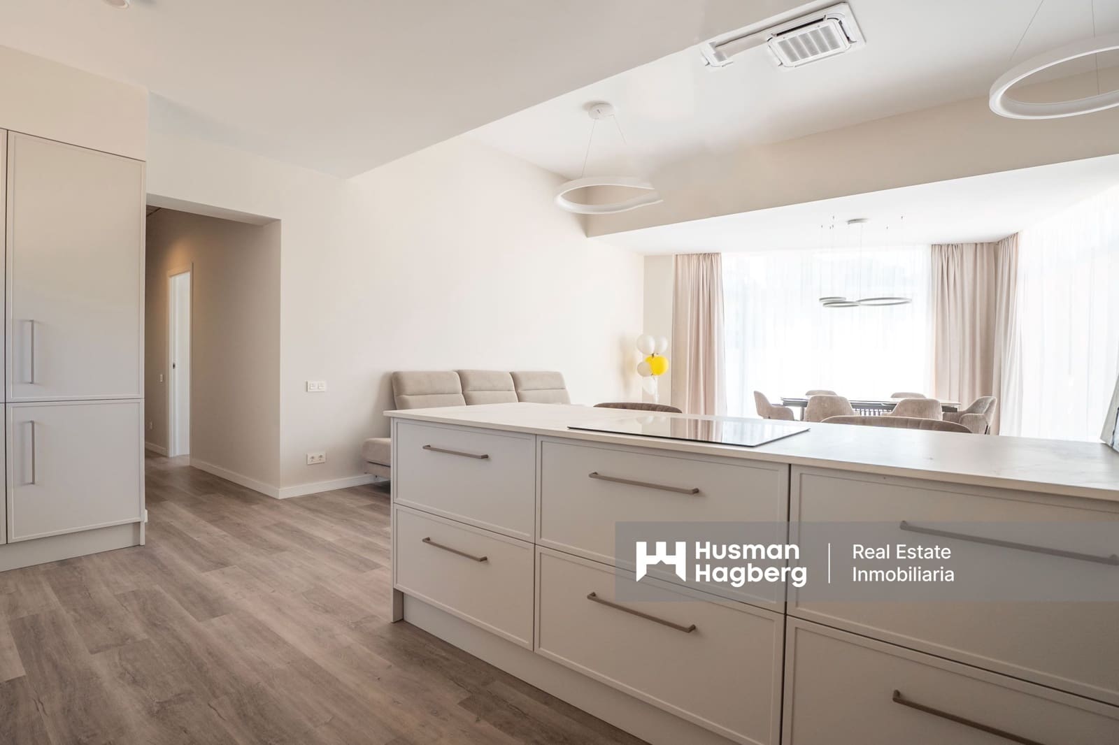 3 soveværelse Villa til salg i Calpe / Calp med swimmingpool - € 799.000 (Ref: 9694608)