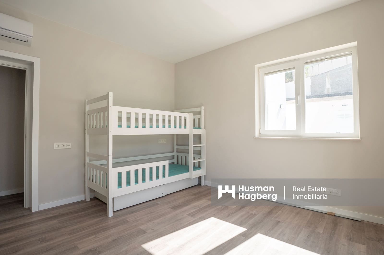 3 soveværelse Villa til salg i Calpe / Calp med swimmingpool - € 799.000 (Ref: 9694608)