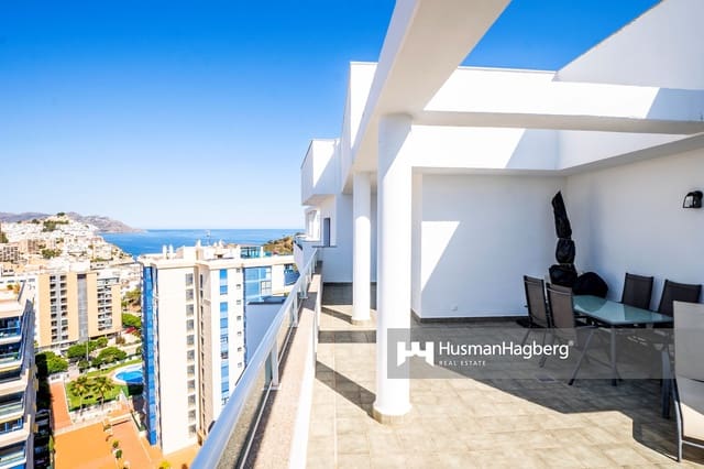 3 soveværelse Lejlighed til salg i Benidorm med swimmingpool - € 490.000 (Ref: 9694612)