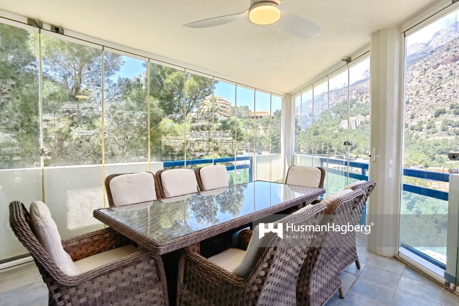 5 bedroom Villa for sale in Altea with pool - € 895,000 (Ref: 9694617)