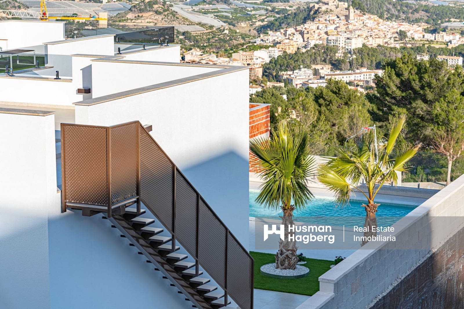 3 bedroom Villa for sale in Polop with pool - € 649,000 (Ref: 9697966)