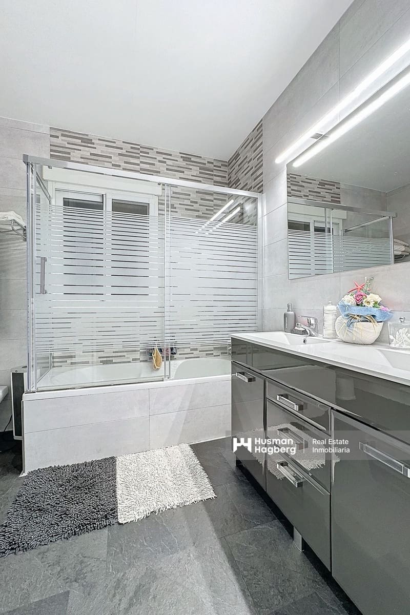 4 sypialnia Willa na sprzedaż w La Nucia z basenem - 765 000 € (Ref: 9697972)