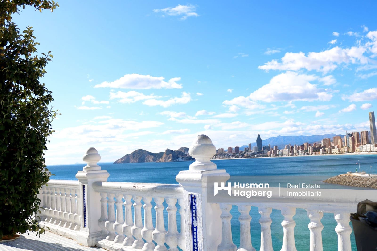 3 quarto Apartamento para venda em Benidorm com piscina - 420 000 € (Ref: 9697973)