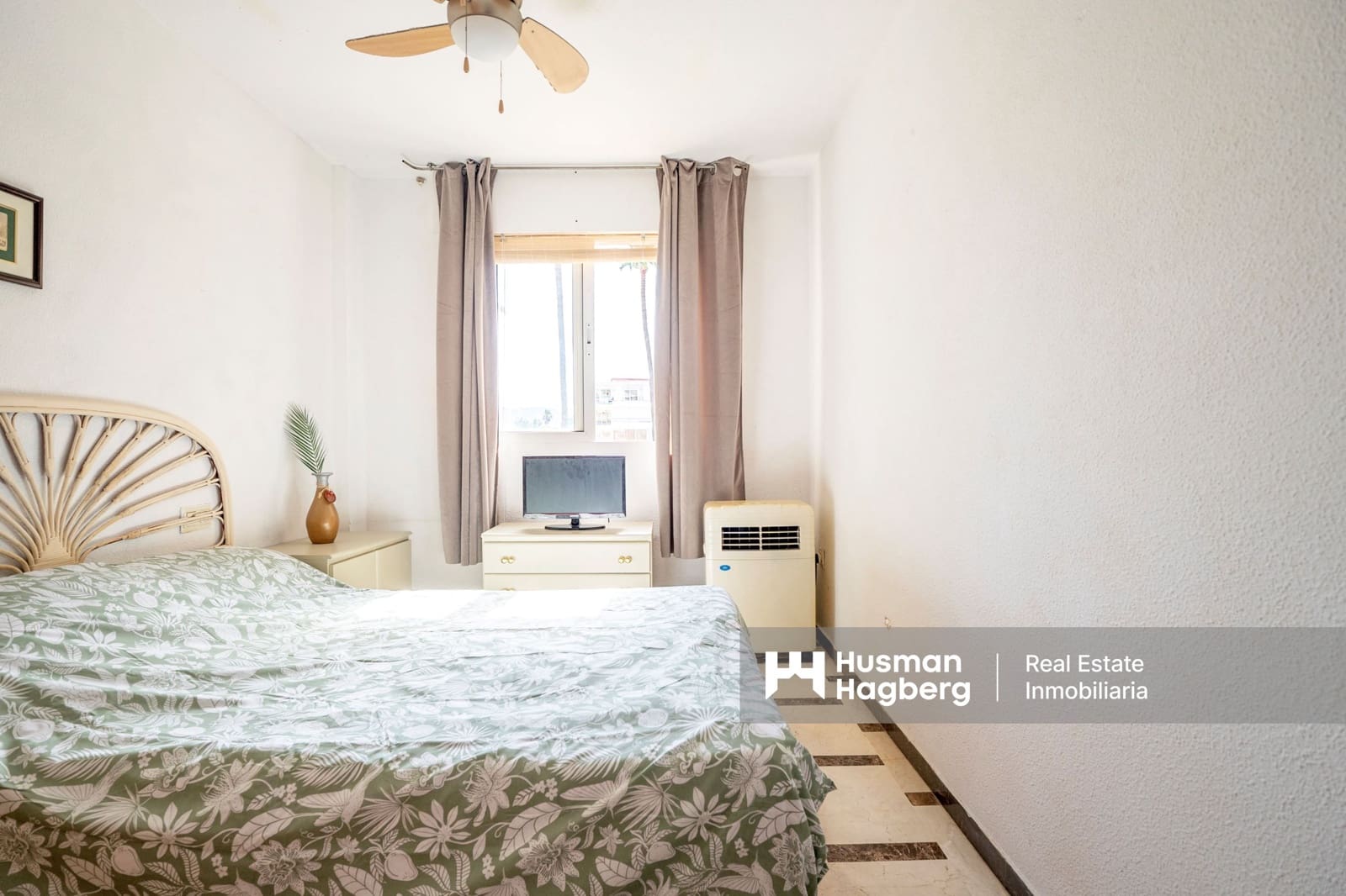 2 bedroom Apartment for sale in Altea with pool - € 305,000 (Ref: 9706132)