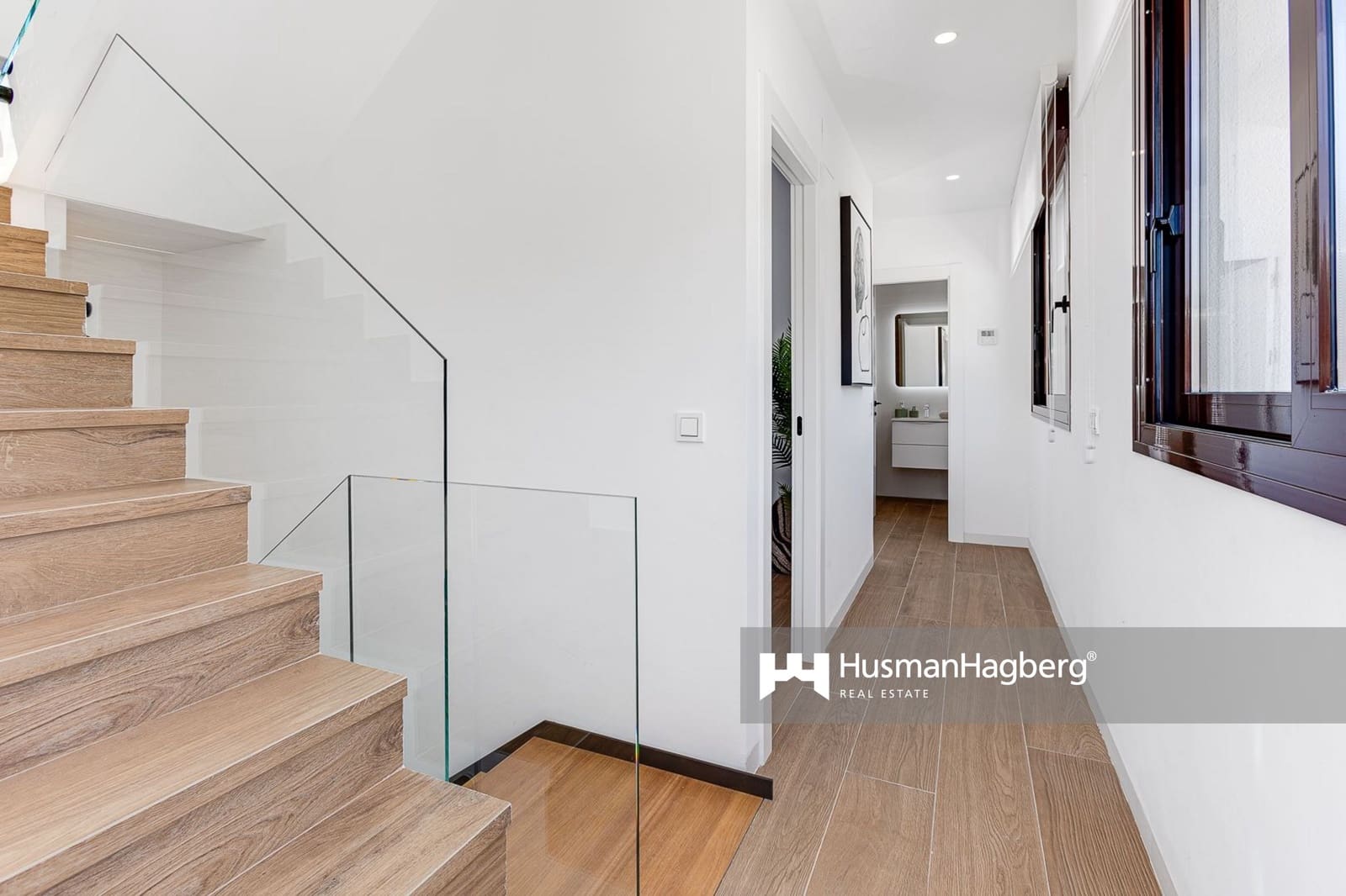 4 bedroom Villa for sale in Benidorm with pool - € 690,000 (Ref: 9731589)