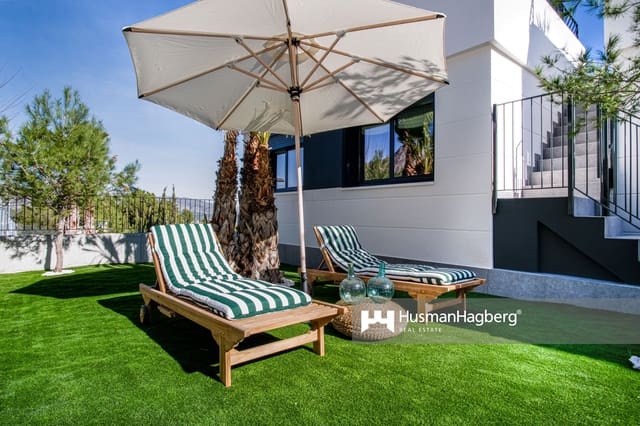 3 soveværelse Villa til salg i Polop med swimmingpool - € 470.000 (Ref: 9731591)