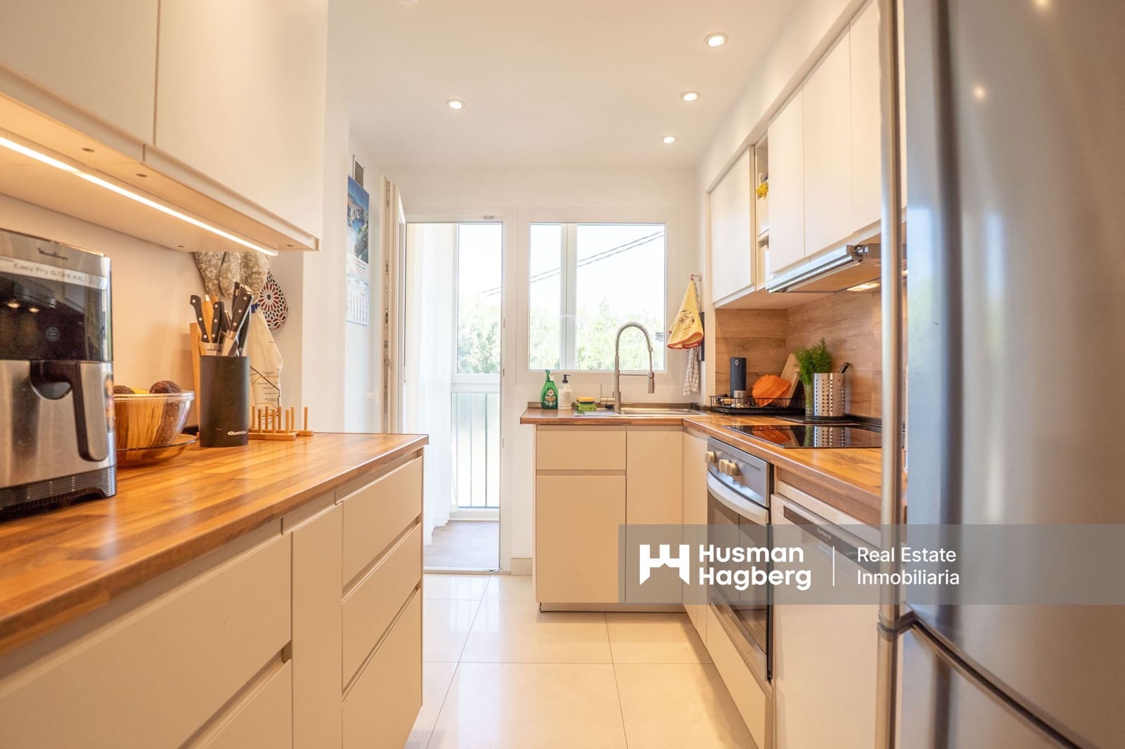 2 slaapkamer Appartement te koop in Benidorm met zwembad - € 274.000 (Ref: 9731597)