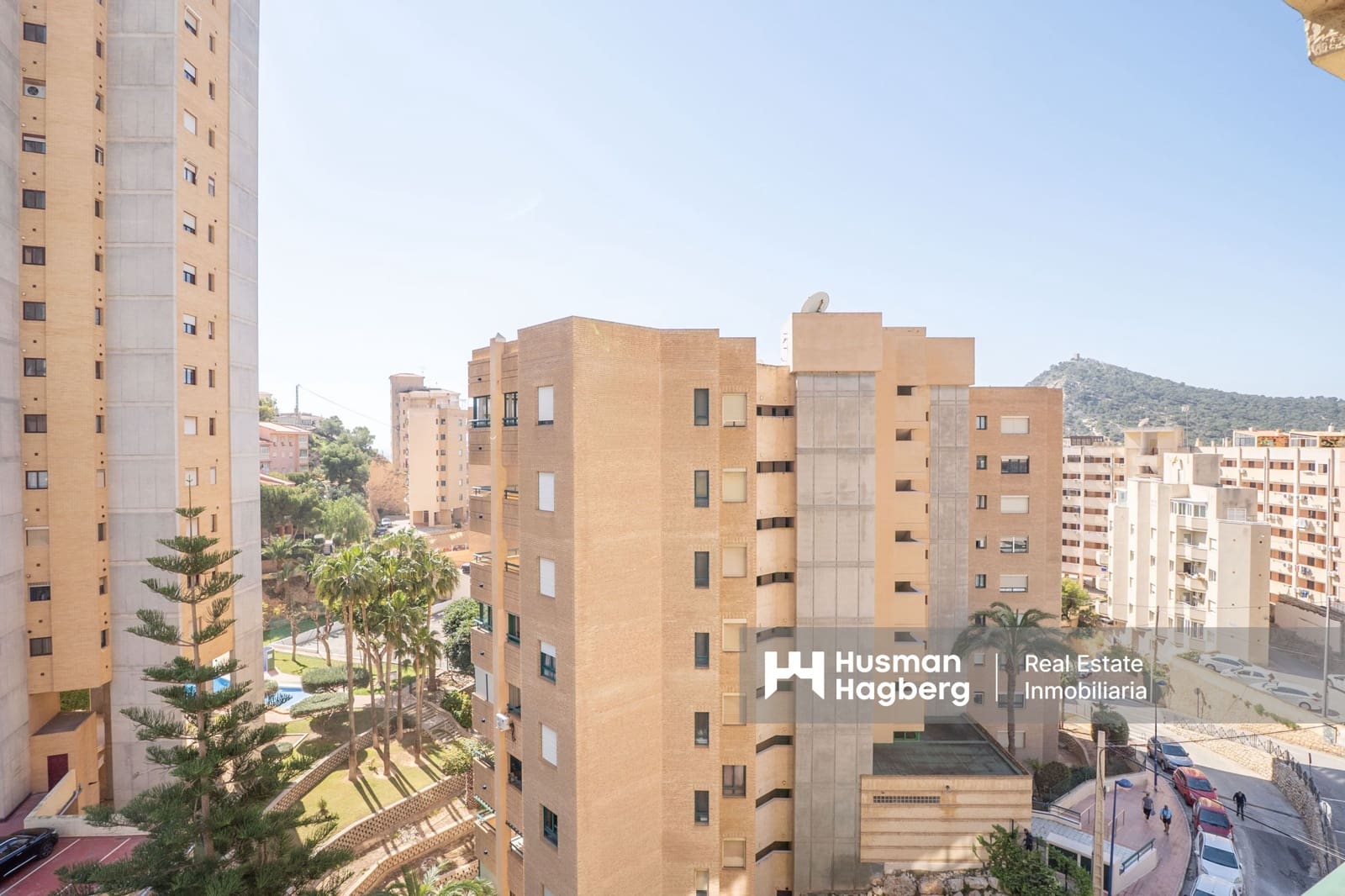 2 slaapkamer Appartement te koop in Benidorm met zwembad - € 274.000 (Ref: 9731597)