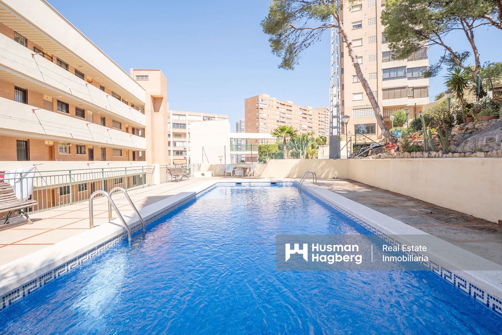 2 slaapkamer Appartement te koop in Benidorm met zwembad - € 274.000 (Ref: 9731597)