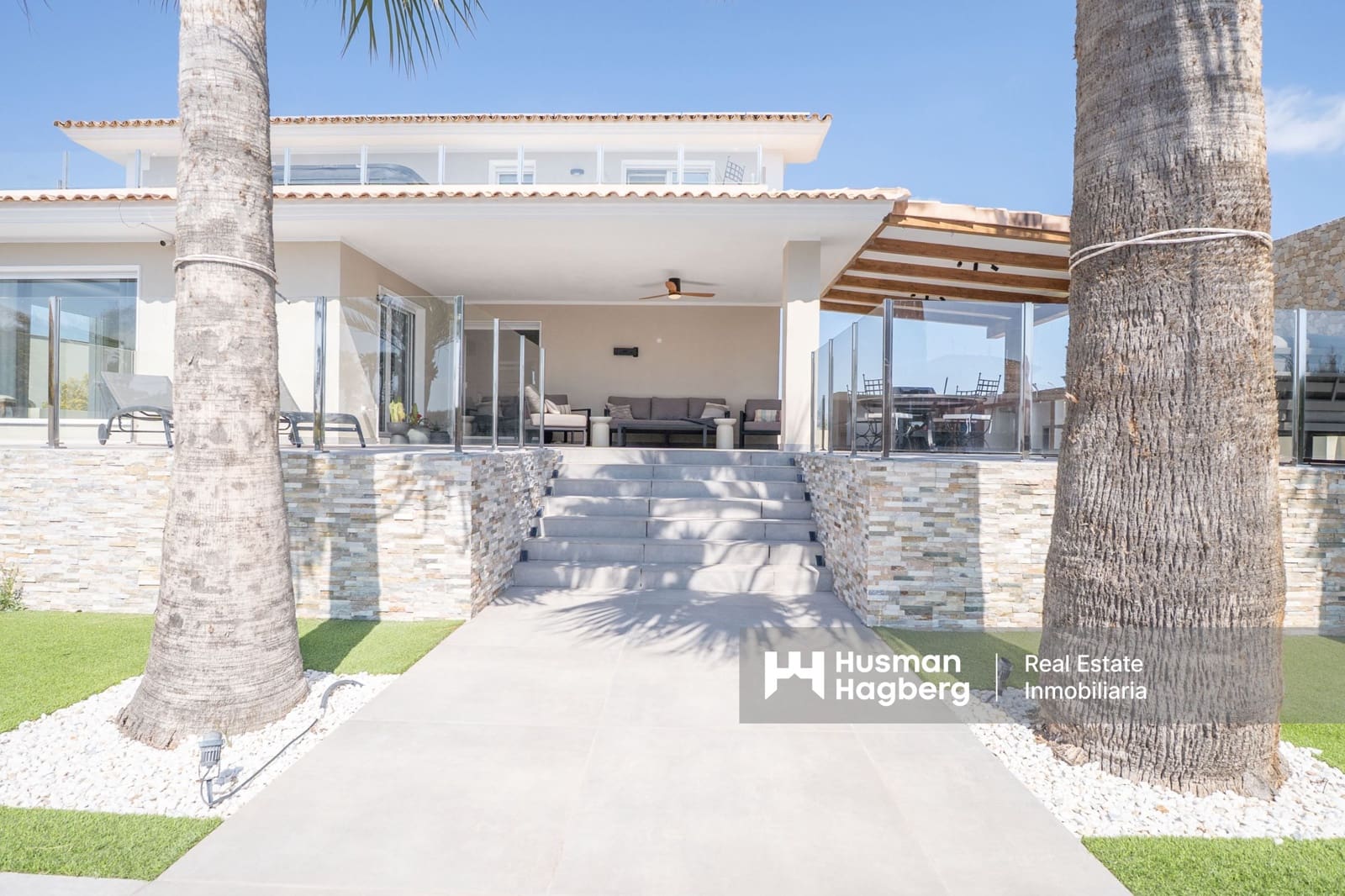 4 Zimmer Villa zu verkaufen in Alfaz del Pi / L'Alfas del Pi mit Pool - 1.195.000 € (Ref: 9731600)