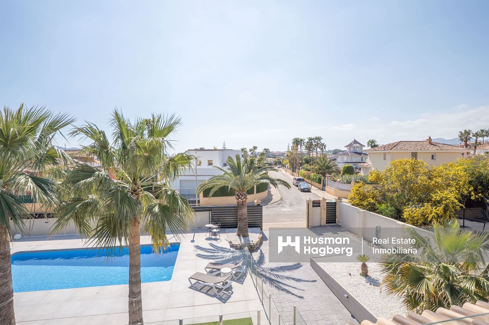 4 Zimmer Villa zu verkaufen in Alfaz del Pi / L'Alfas del Pi mit Pool - 1.195.000 € (Ref: 9731600)