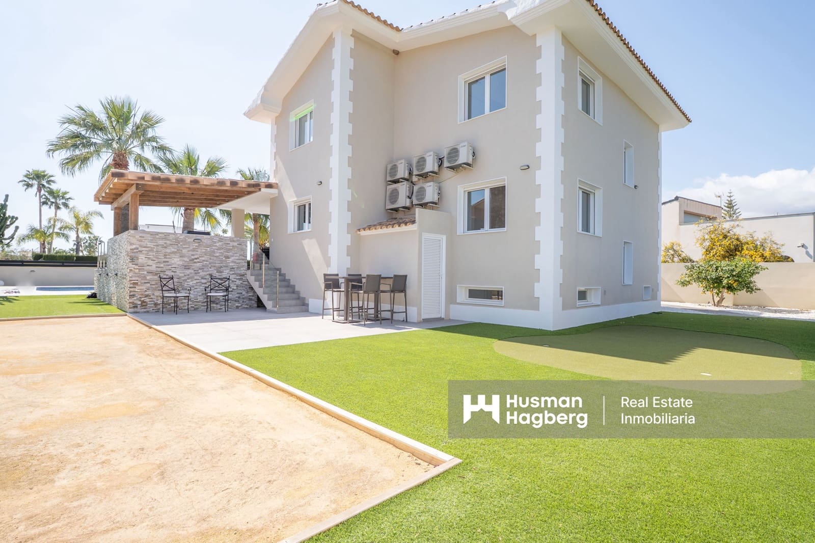 4 Zimmer Villa zu verkaufen in Alfaz del Pi / L'Alfas del Pi mit Pool - 1.195.000 € (Ref: 9731600)