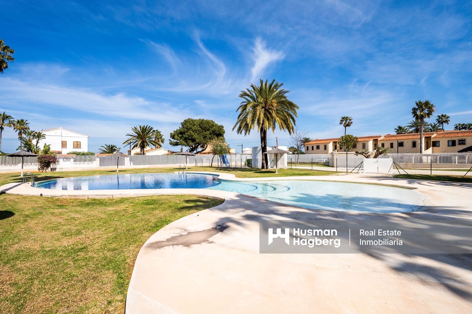 2 slaapkamer Appartement te koop in Denia met zwembad - € 475.000 (Ref: 9731601)