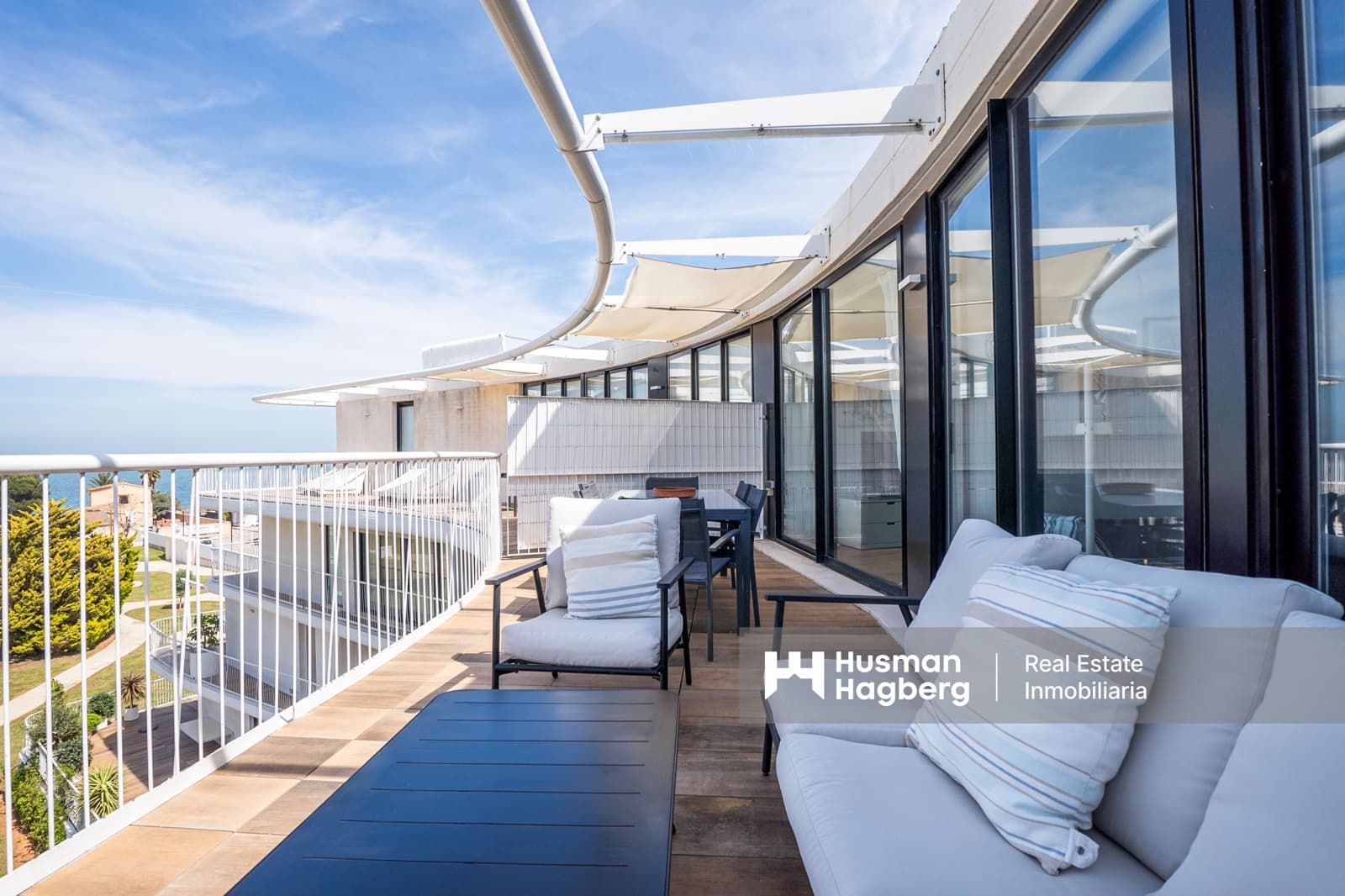 2 slaapkamer Appartement te koop in Denia met zwembad - € 475.000 (Ref: 9731601)