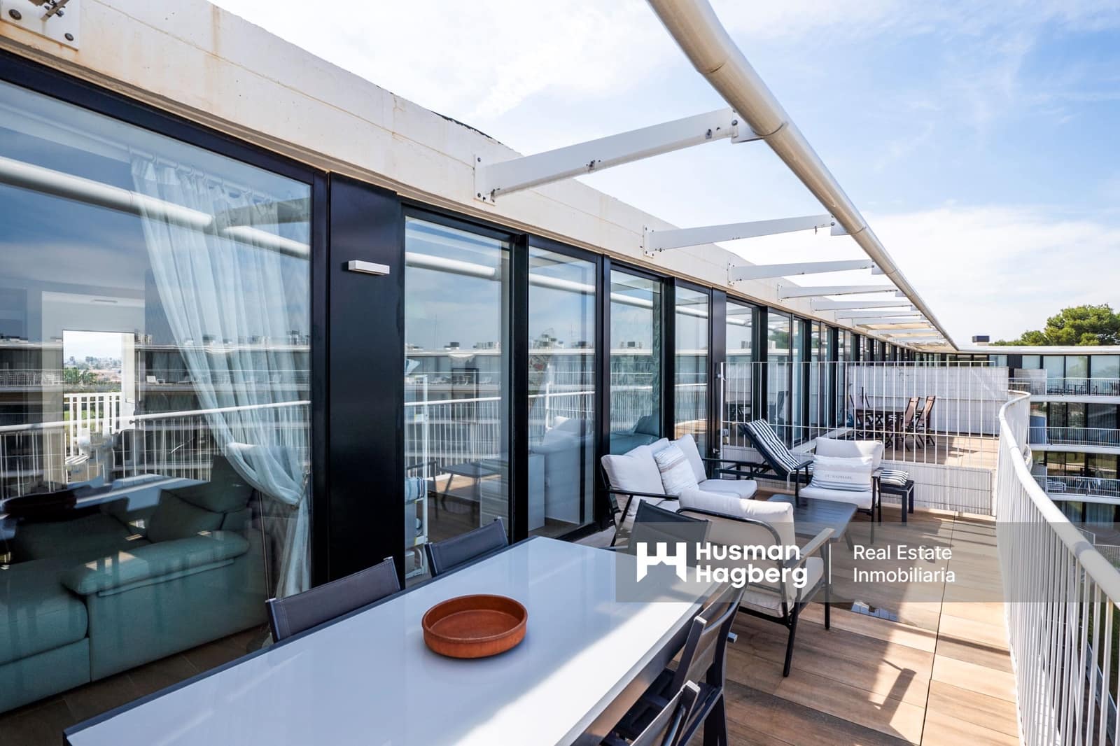 2 slaapkamer Appartement te koop in Denia met zwembad - € 475.000 (Ref: 9731601)