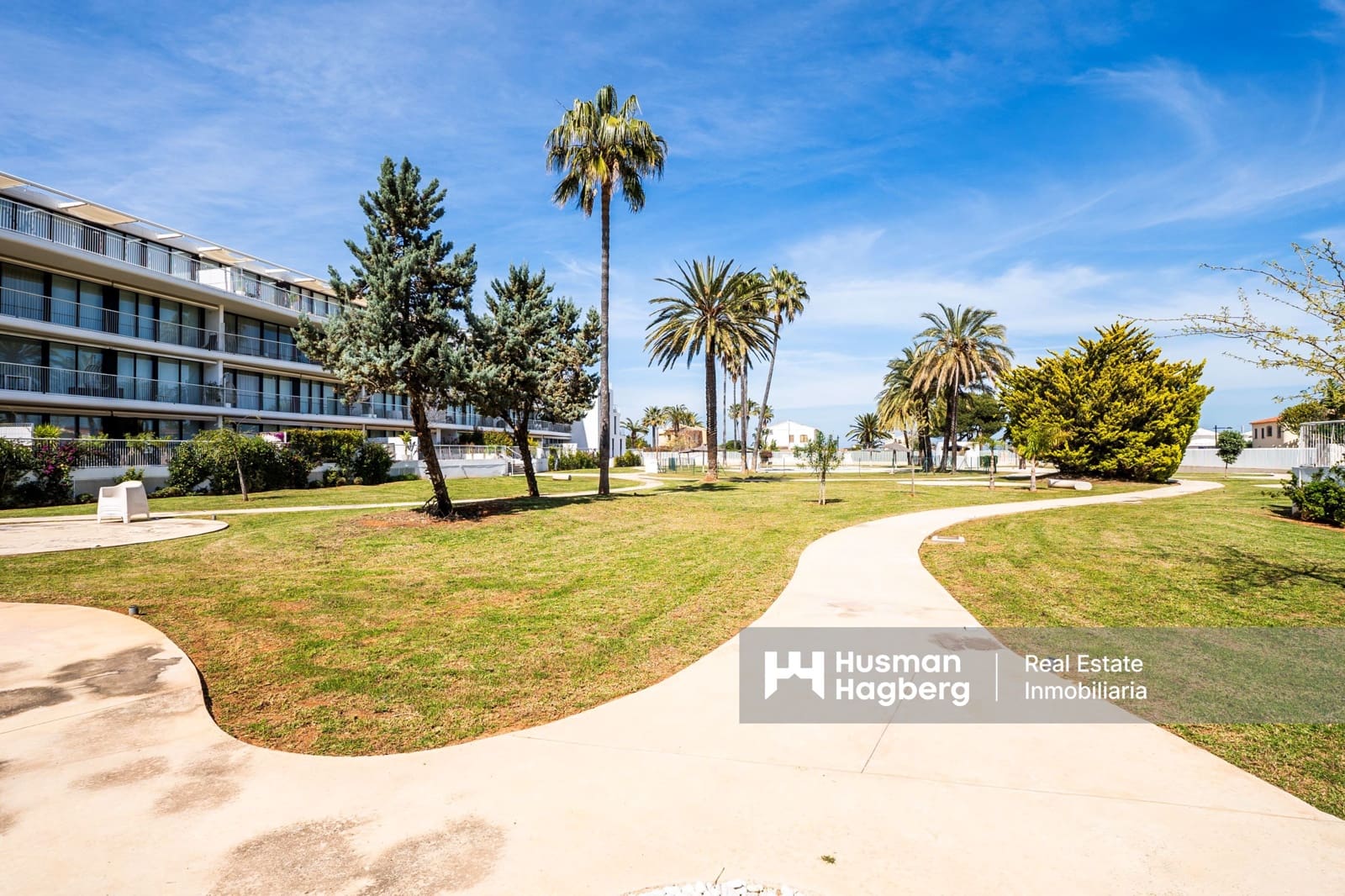 2 slaapkamer Appartement te koop in Denia met zwembad - € 475.000 (Ref: 9731601)