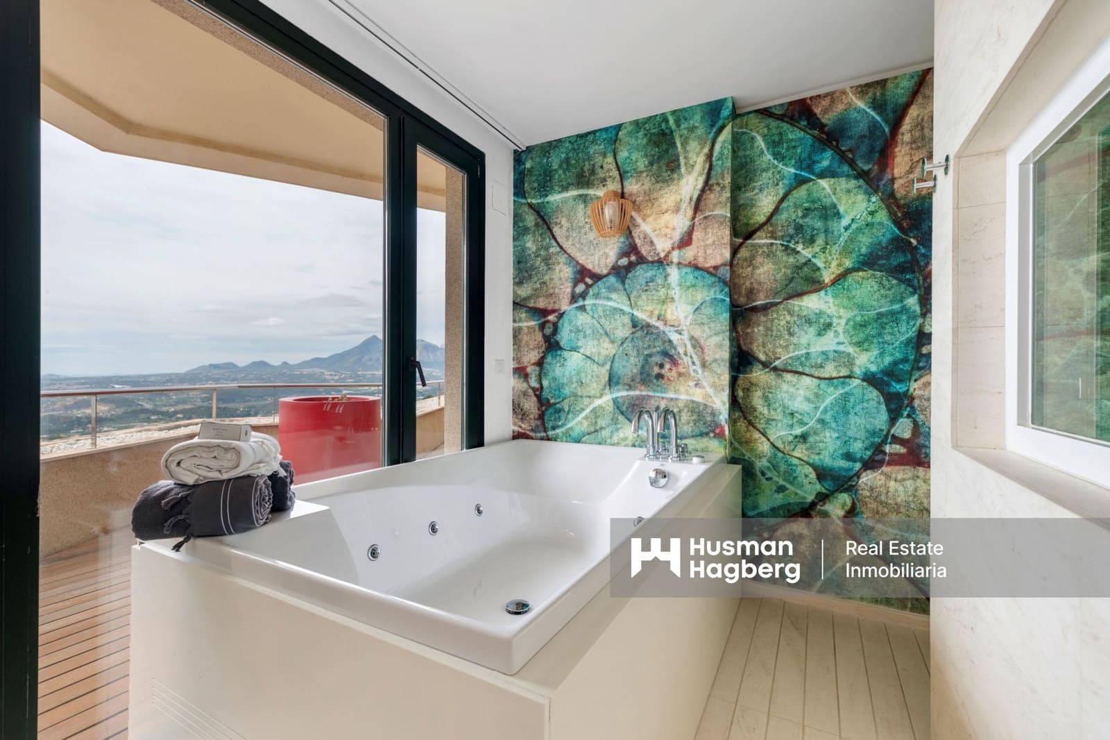 4 bedroom Apartment for sale in Altea with pool - € 900,000 (Ref: 9731605)