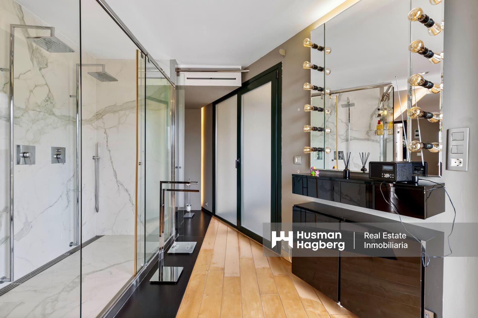 4 bedroom Apartment for sale in Altea with pool - € 900,000 (Ref: 9731605)