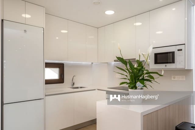 3 sypialnia Apartament na sprzedaż w Benidorm z basenem - 379 000 € (Ref: 9735031)