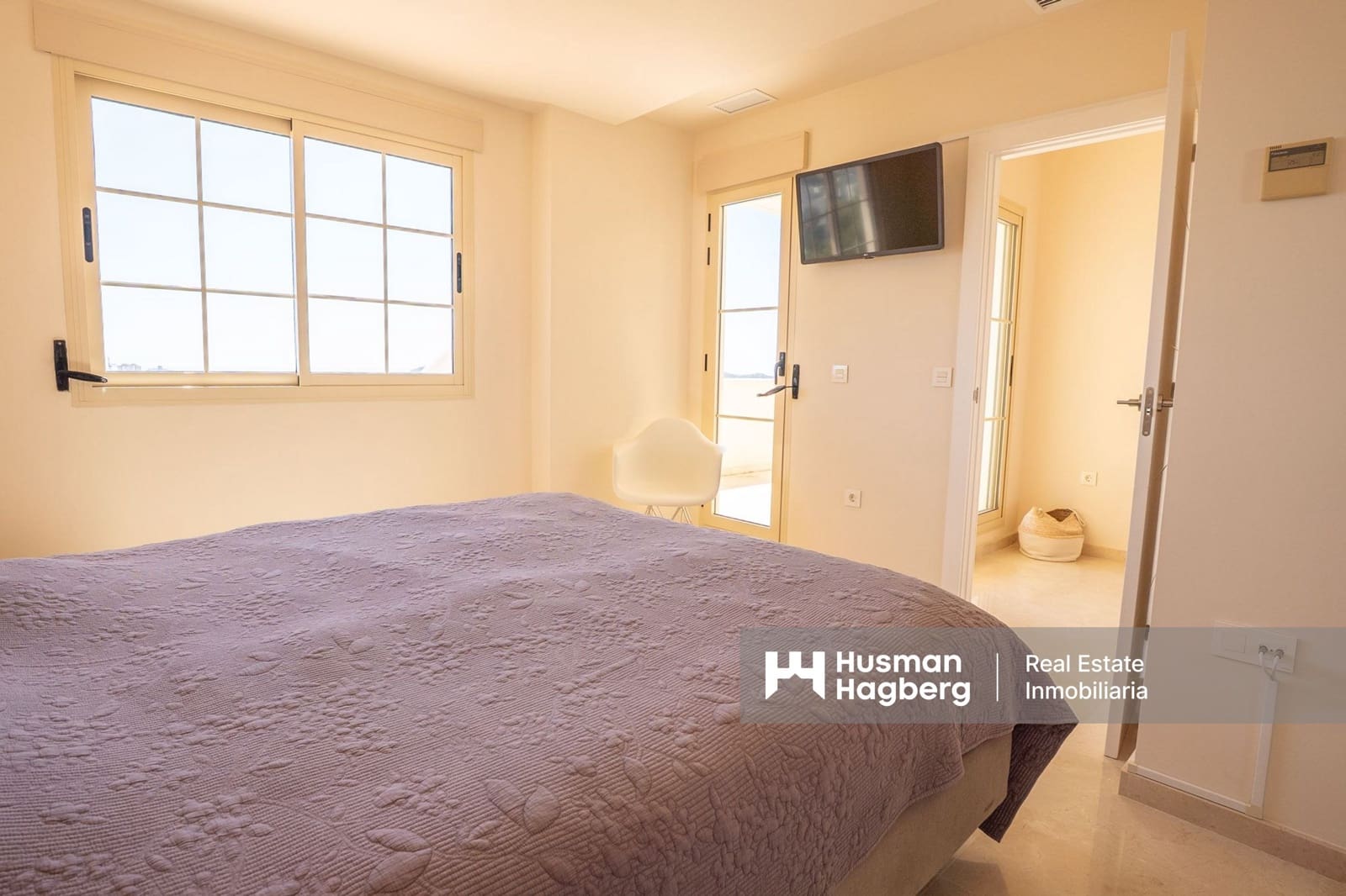 3 sovrum Lägenhet till salu i Benidorm med pool - 450 000 € (Ref: 9737785)