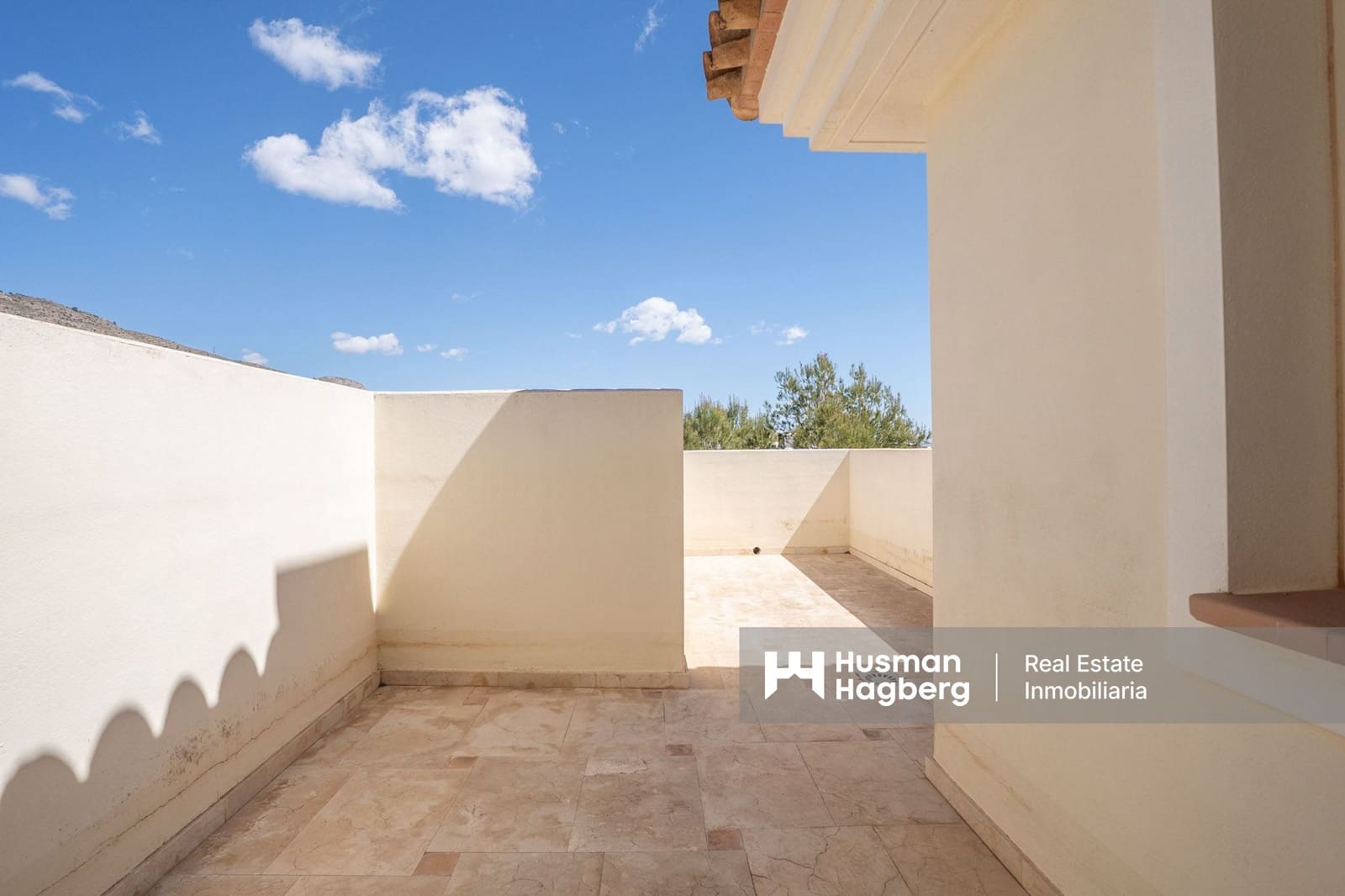 3 sovrum Lägenhet till salu i Benidorm med pool - 450 000 € (Ref: 9737785)