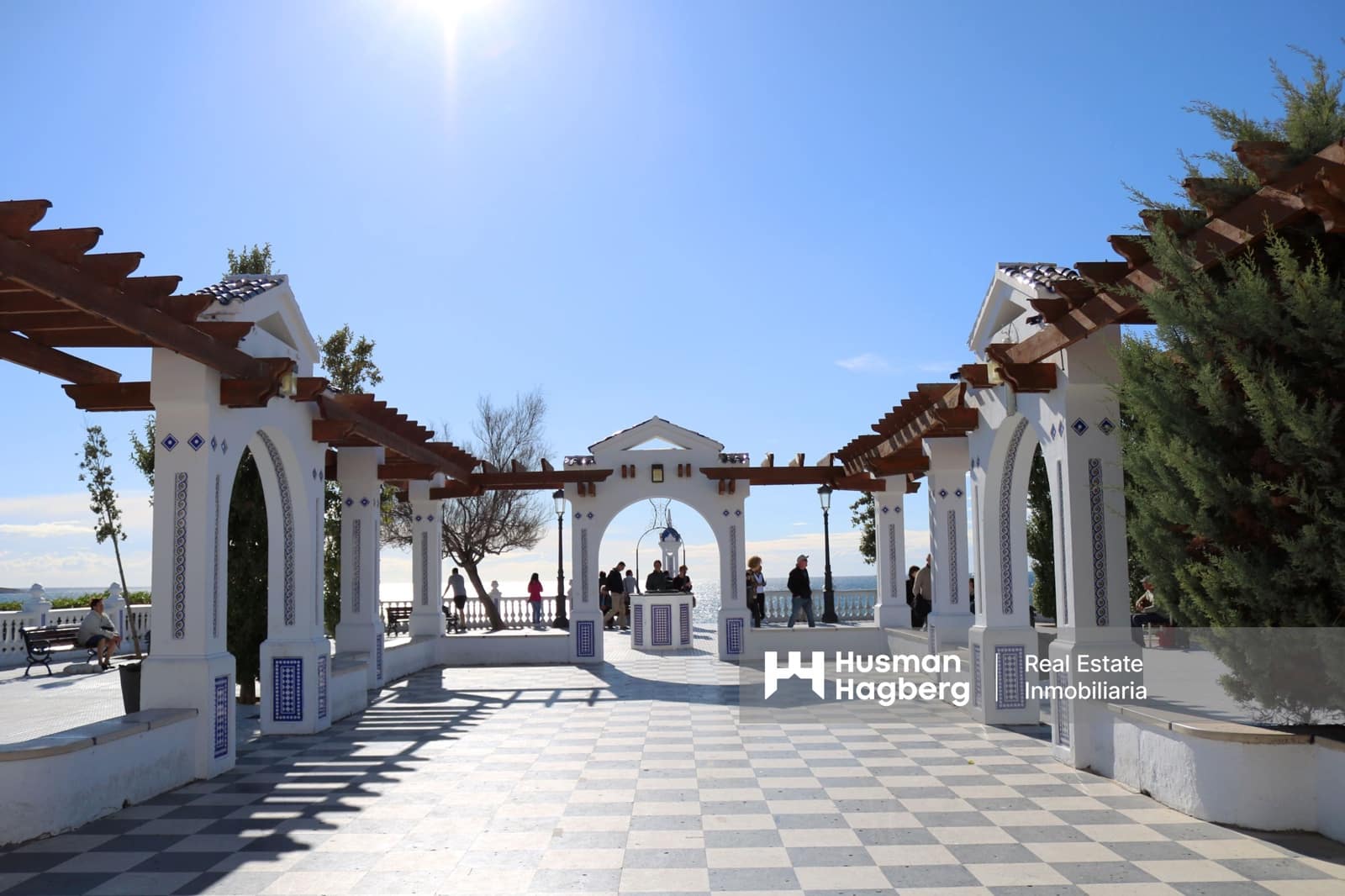 3 sovrum Lägenhet till salu i Benidorm med pool - 450 000 € (Ref: 9737785)