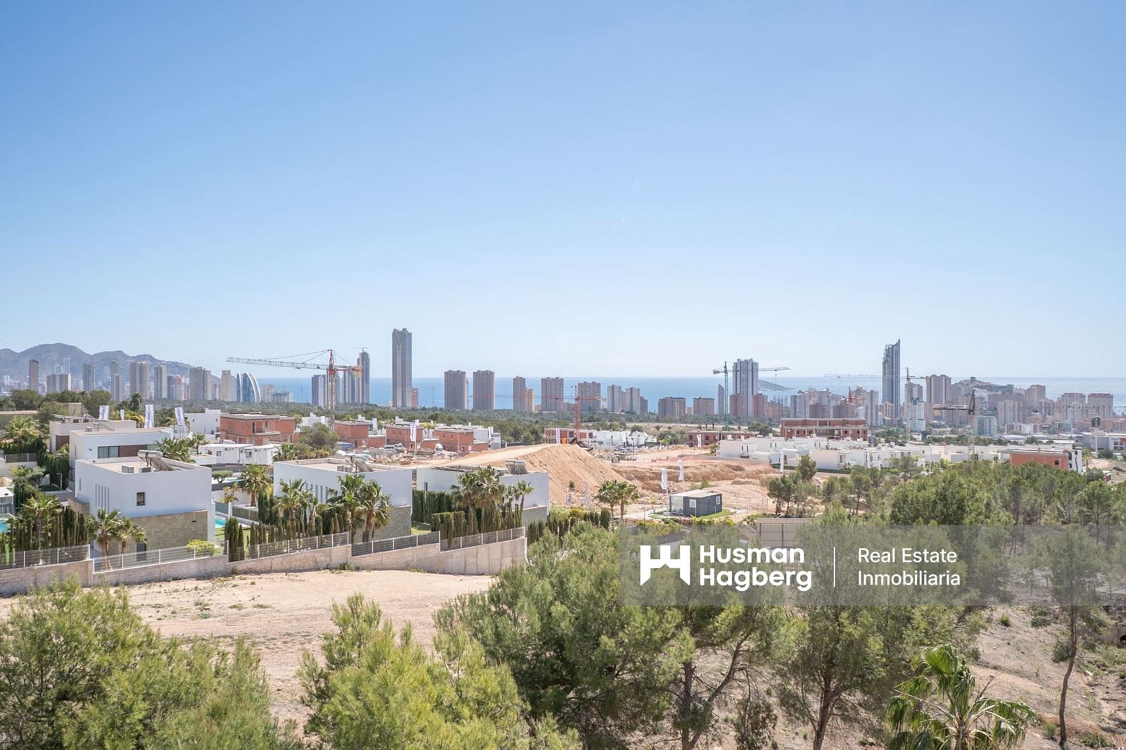 3 sovrum Lägenhet till salu i Benidorm med pool - 450 000 € (Ref: 9737785)