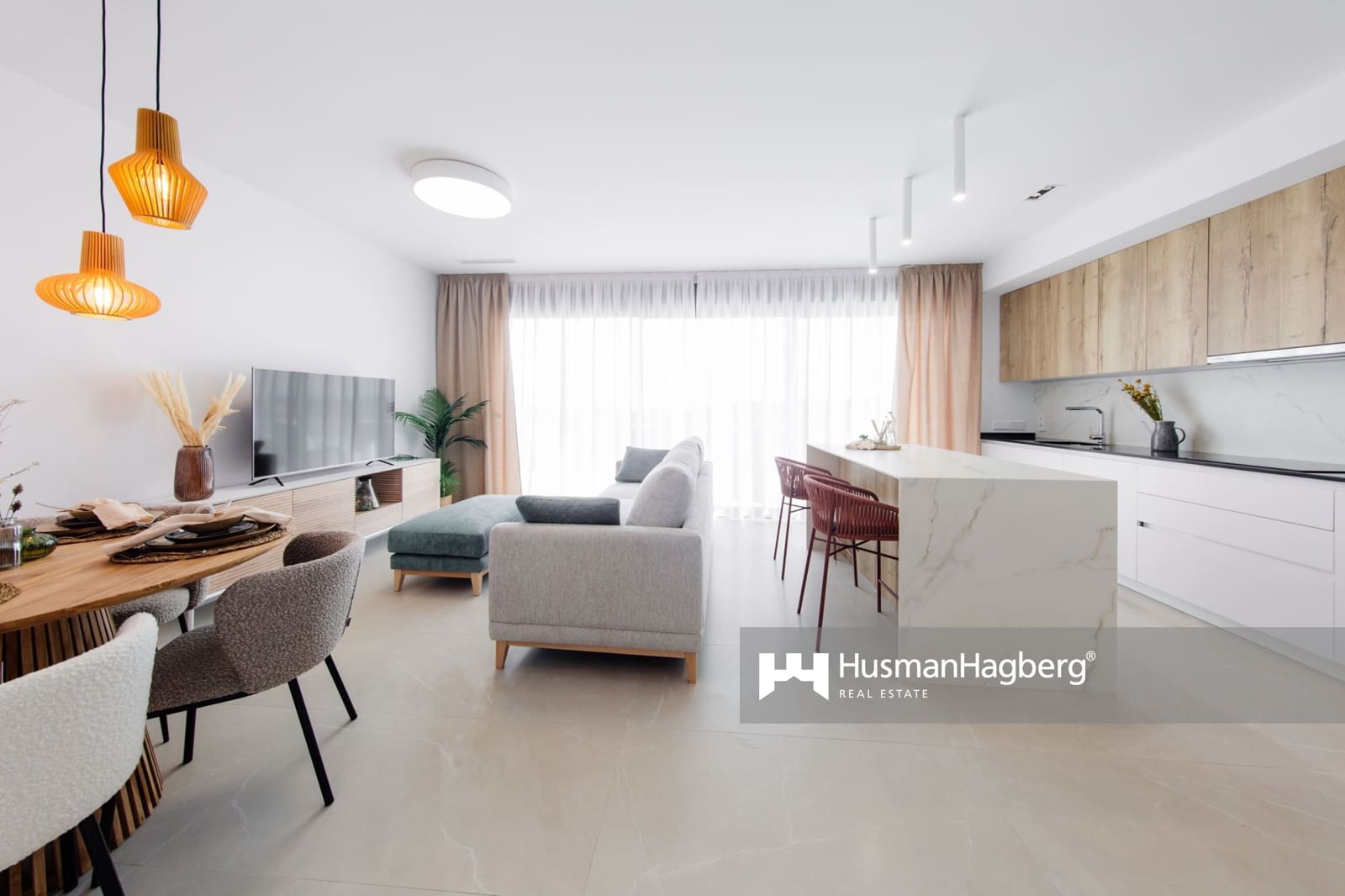 2 sovrum Lägenhet till salu i Benidorm med pool - 460 000 € (Ref: 9737790)