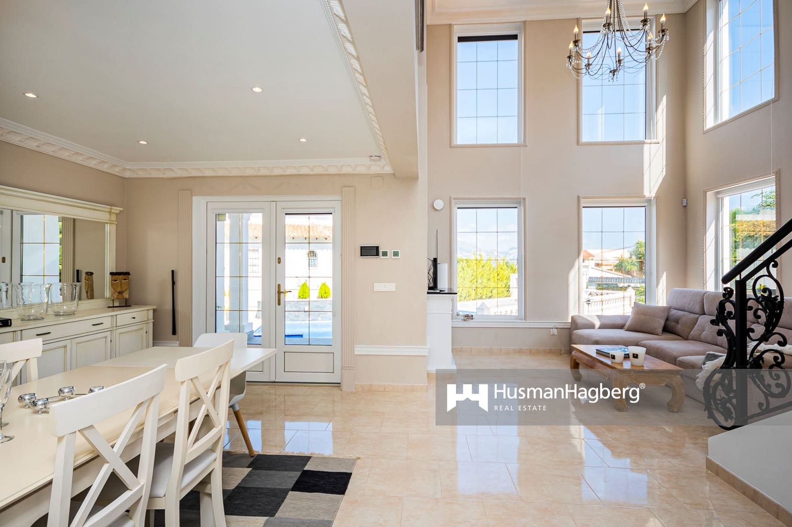 Chalet de 3 habitaciones en Albir en venta con piscina - 1.349.000 € (Ref: 9737796)