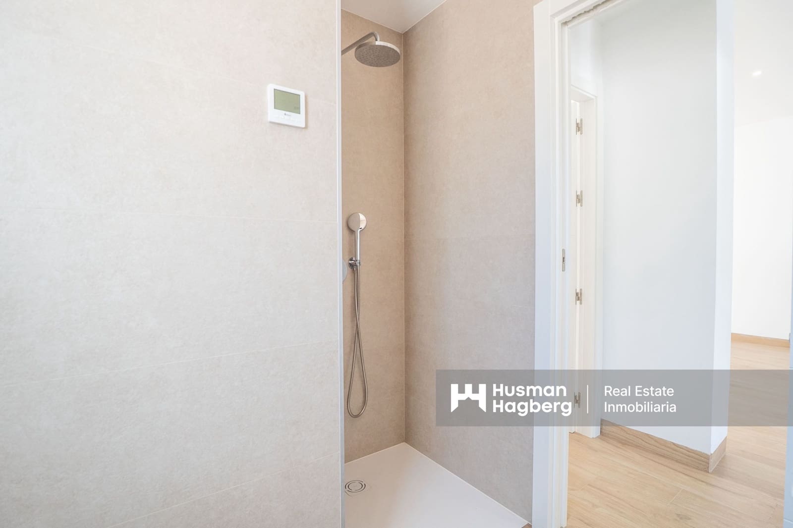 2 sypialnia Apartament na sprzedaż w Benidorm z basenem - 330 000 € (Ref: 9737801)