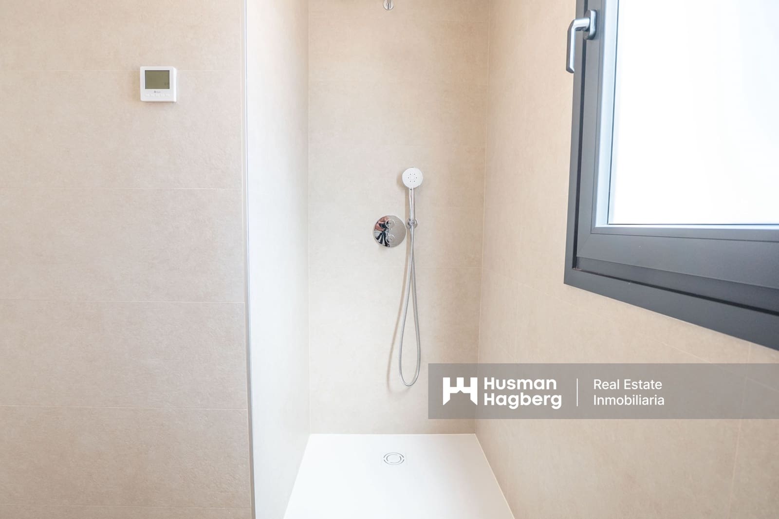 2 sypialnia Apartament na sprzedaż w Benidorm z basenem - 330 000 € (Ref: 9737801)