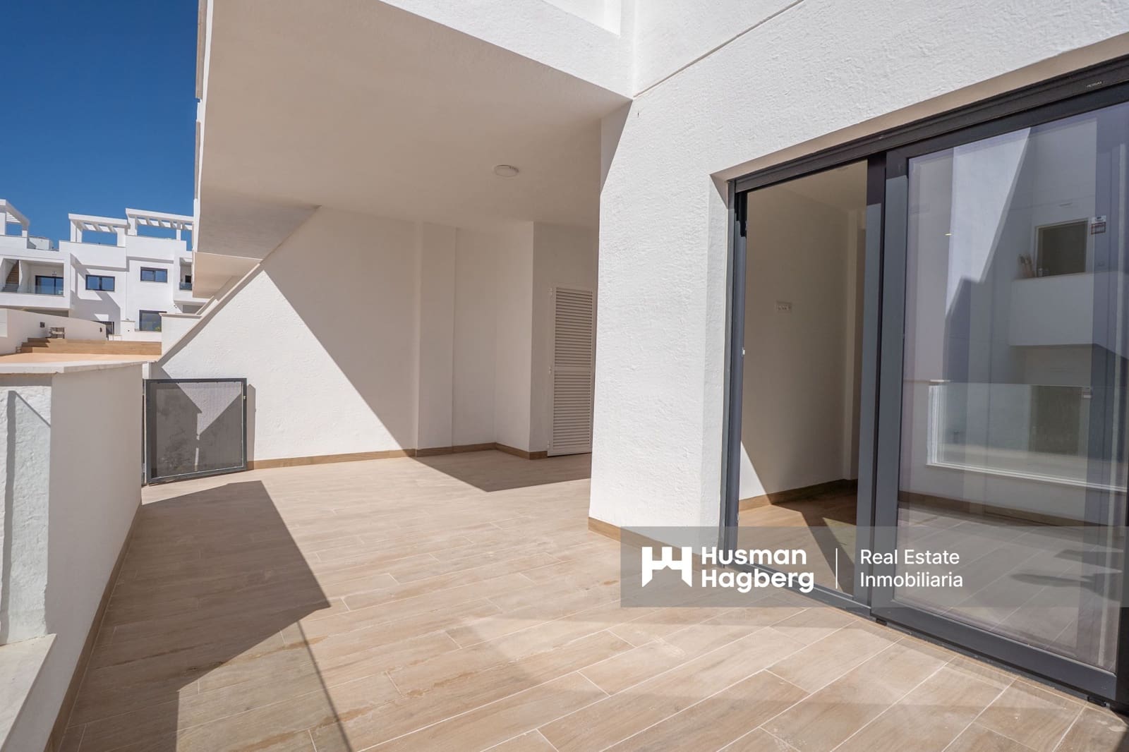 2 sypialnia Apartament na sprzedaż w Benidorm z basenem - 330 000 € (Ref: 9737801)