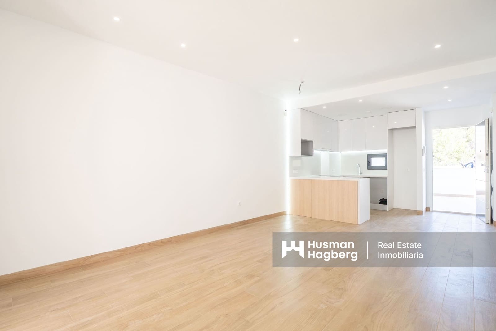 2 sypialnia Apartament na sprzedaż w Benidorm z basenem - 330 000 € (Ref: 9737801)