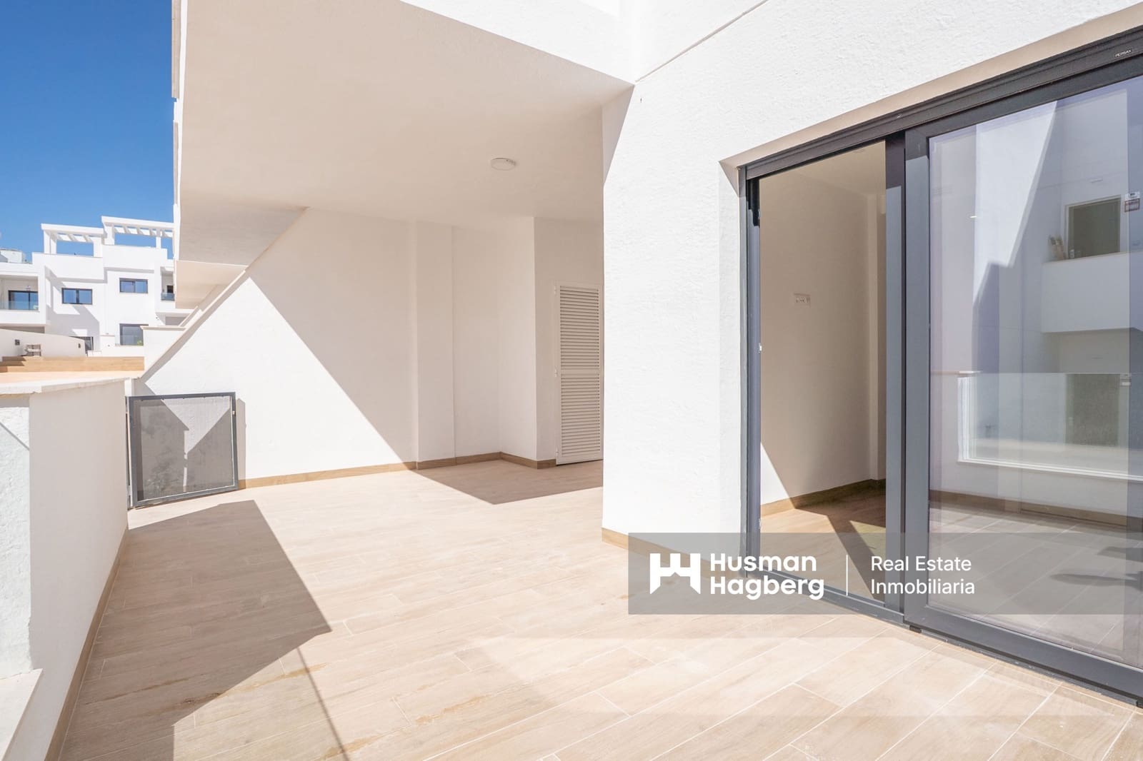 2 sypialnia Apartament na sprzedaż w Benidorm z basenem - 330 000 € (Ref: 9737801)