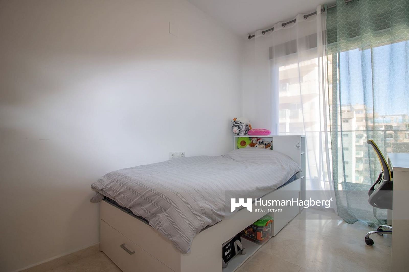 2 bedroom Apartment for sale in La Villajoyosa / Vila Joiosa with pool - € 265,000 (Ref: 9741458)