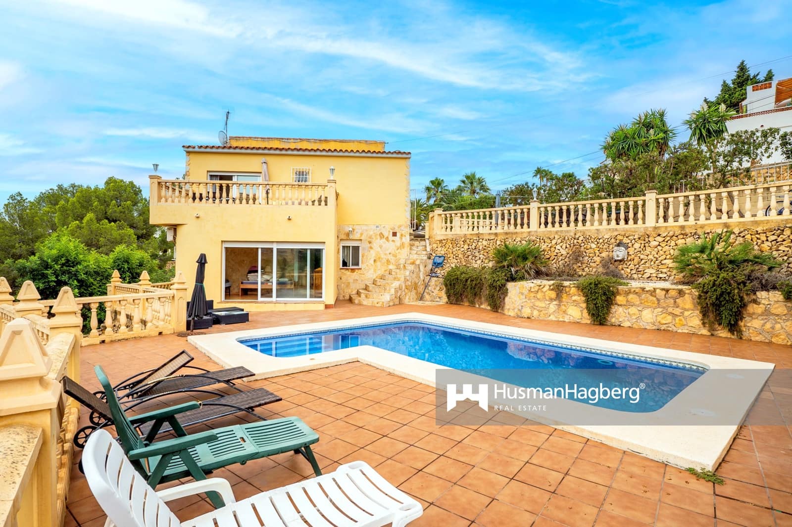 4 bedroom Villa for sale in La Nucia with pool - € 590,000 (Ref: 9747529)