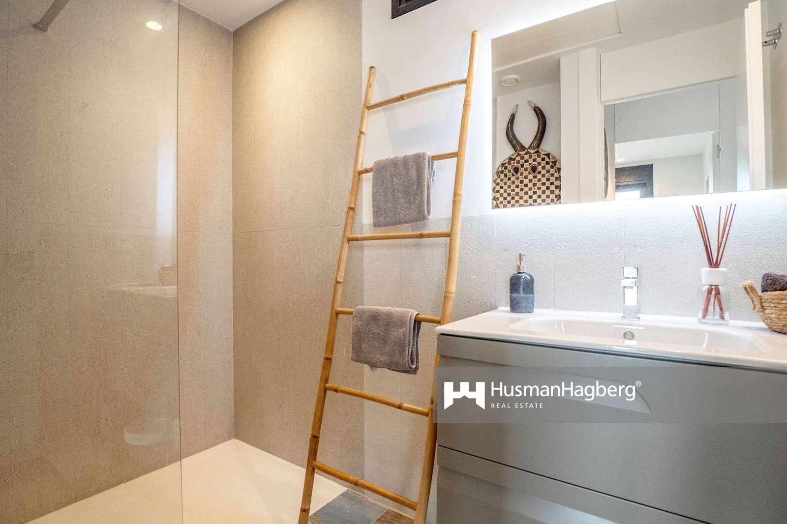 3 chambre Villa/Maison à vendre à Benidorm avec piscine - 585 000 € (Ref: 9751537)