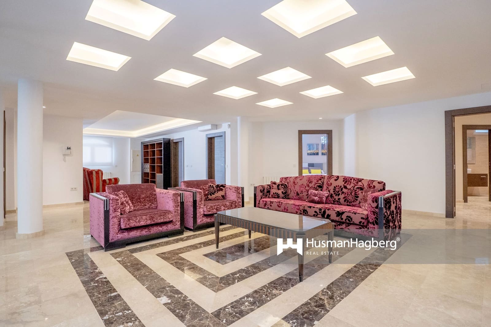 5 sypialnia Willa na sprzedaż w Alfaz del Pi / L'Alfas del Pi z basenem - 1 600 000 € (Ref: 9751538)