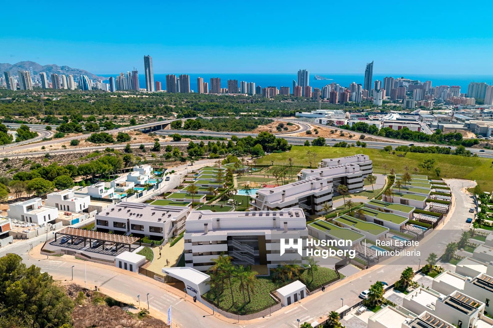 2 soverom Villa til salgs i Benidorm med svømmebasseng - € 440 000 (Ref: 9755194)