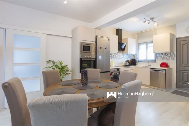 3 sovrum Hus till salu i Dénia med pool - 315 000 € (Ref: 9758350)