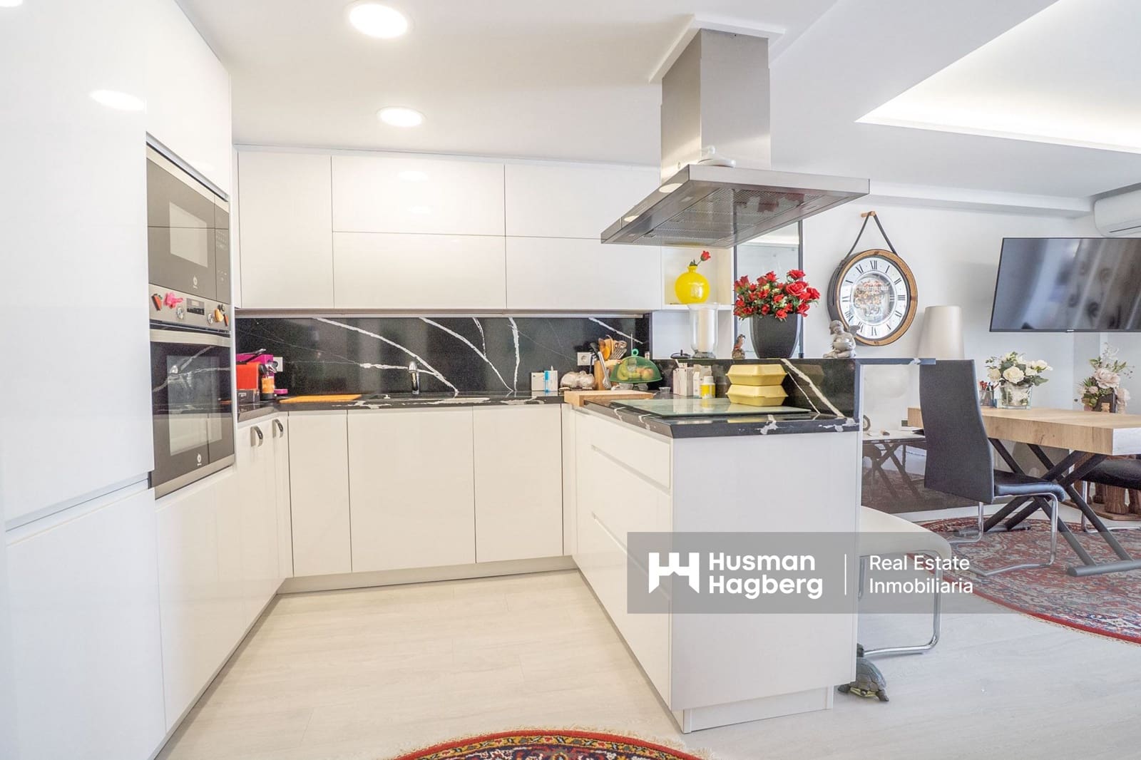 2 bedroom Apartment for sale in Altea - € 380,000 (Ref: 9764938)