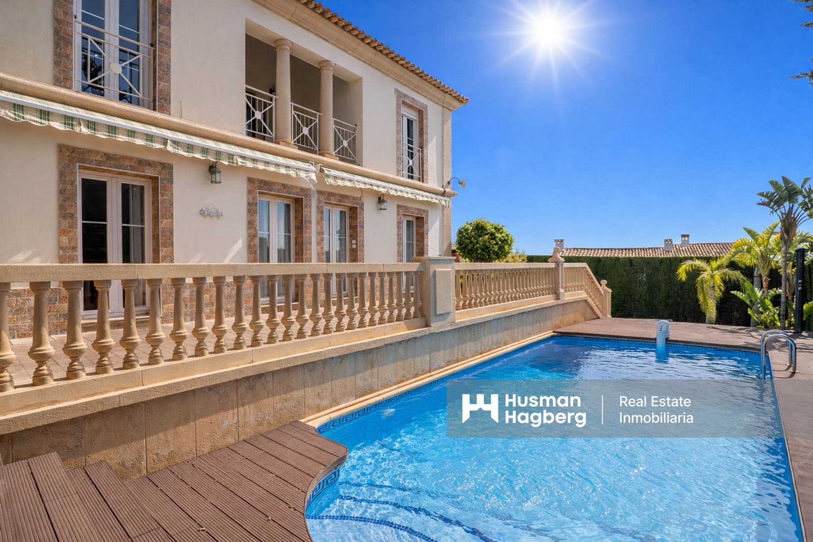 4 bedroom Villa for sale in Benidorm with pool - € 950,000 (Ref: 9764954)