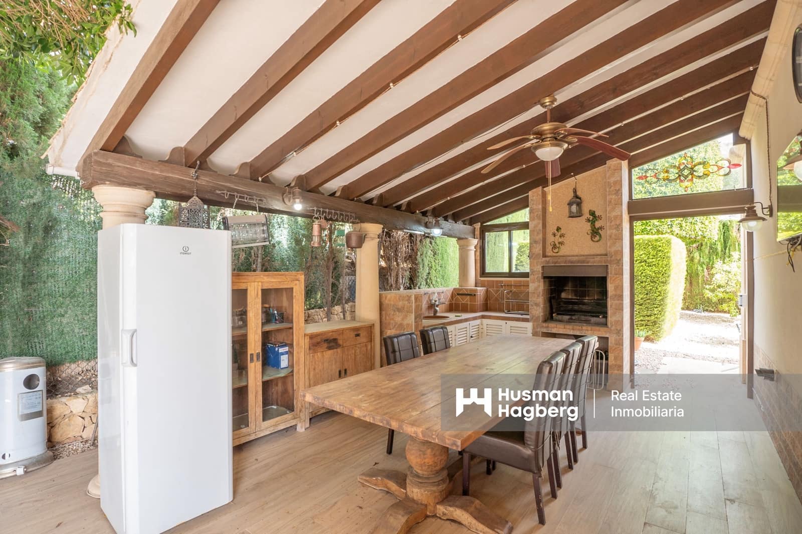 4 bedroom Villa for sale in Benidorm with pool - € 950,000 (Ref: 9764954)