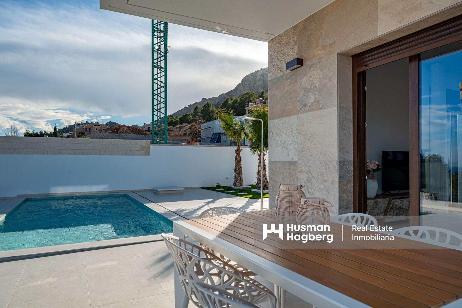 3 bedroom Villa for sale in Polop with pool - € 649,000 (Ref: 9770220)