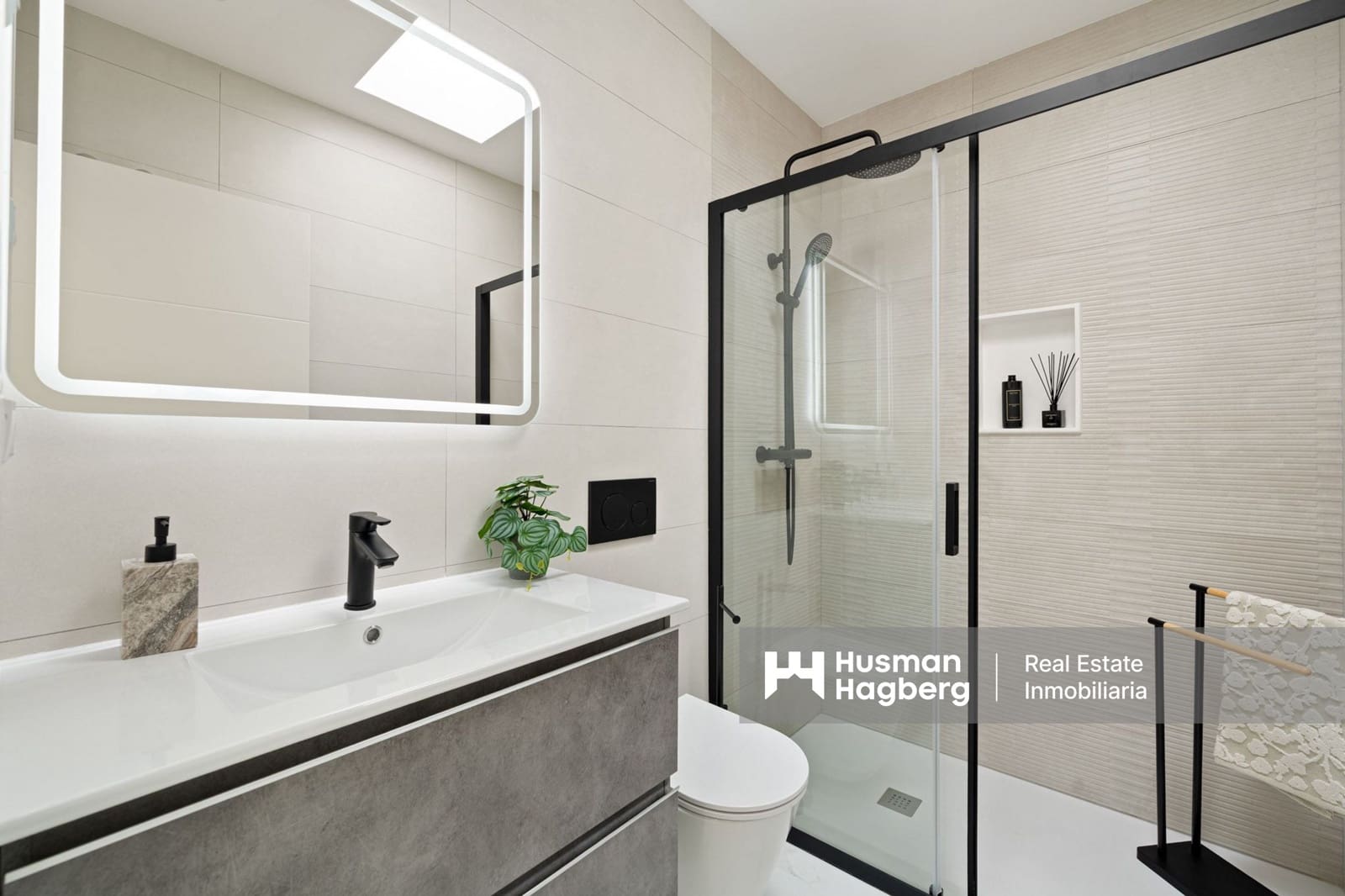 3 bedroom Villa for sale in Polop with pool - € 649,000 (Ref: 9770220)