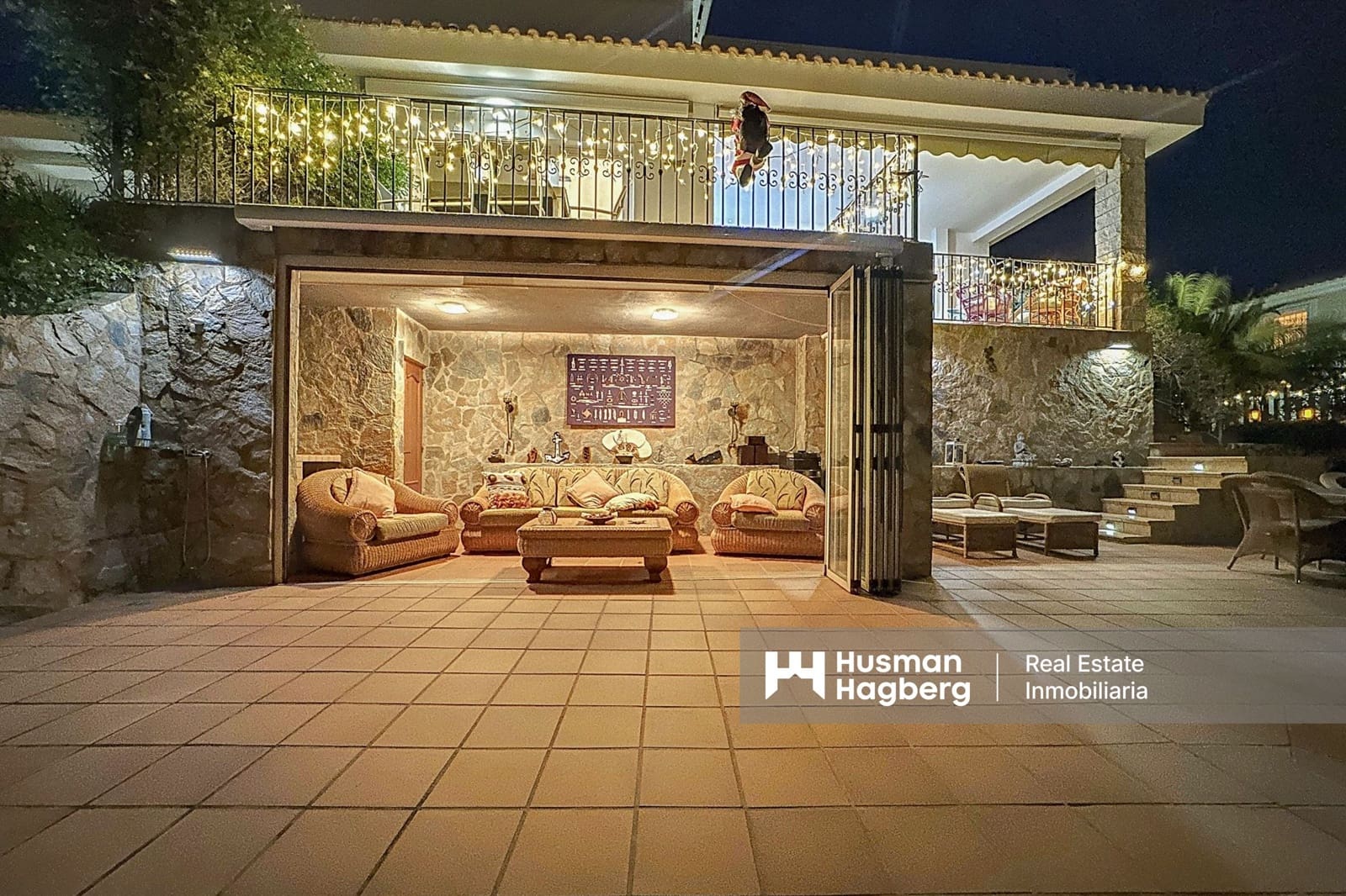 4 sovrum Villa till salu i La Nucia med pool - 765 000 € (Ref: 9772611)