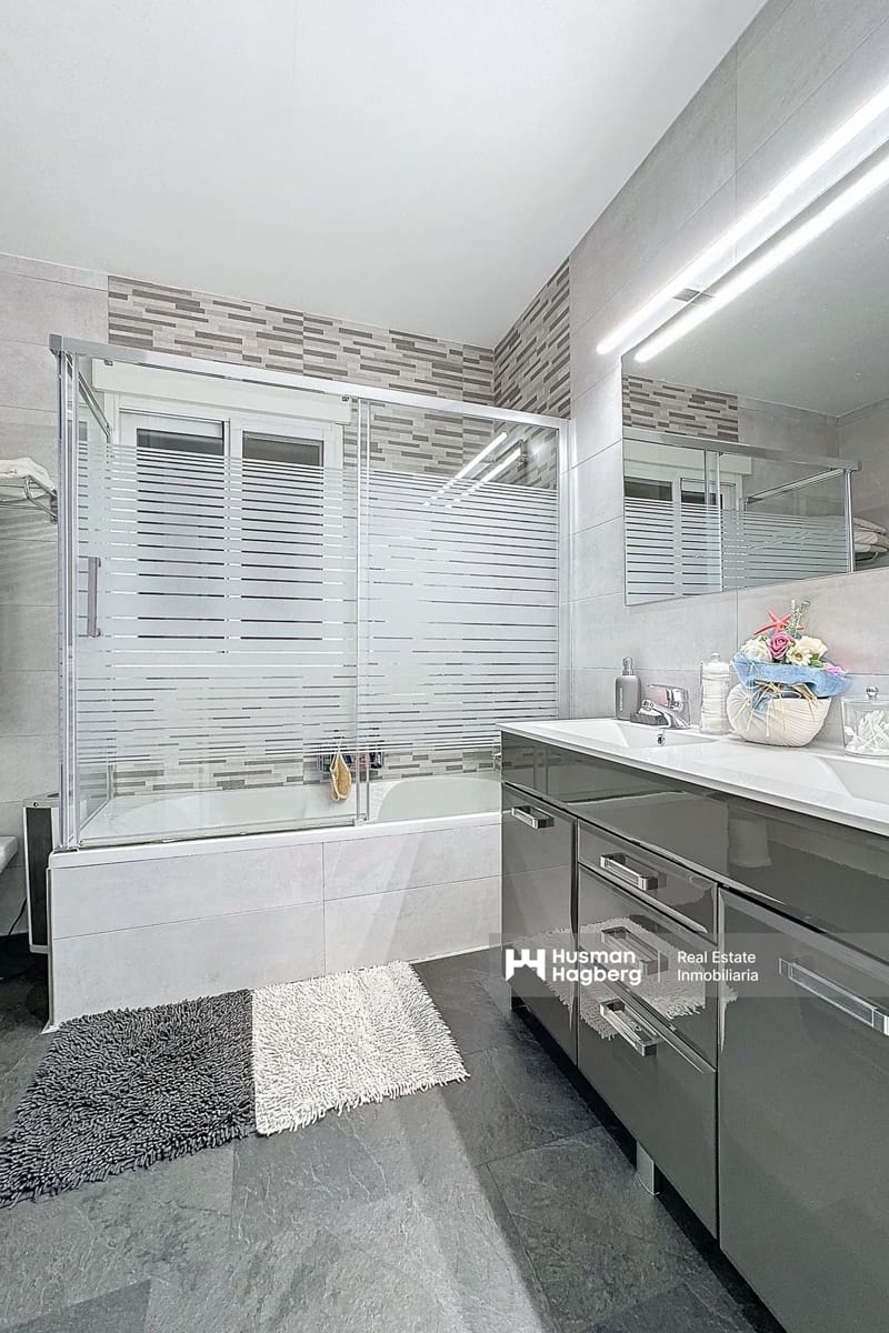 4 sovrum Villa till salu i La Nucia med pool - 765 000 € (Ref: 9772611)