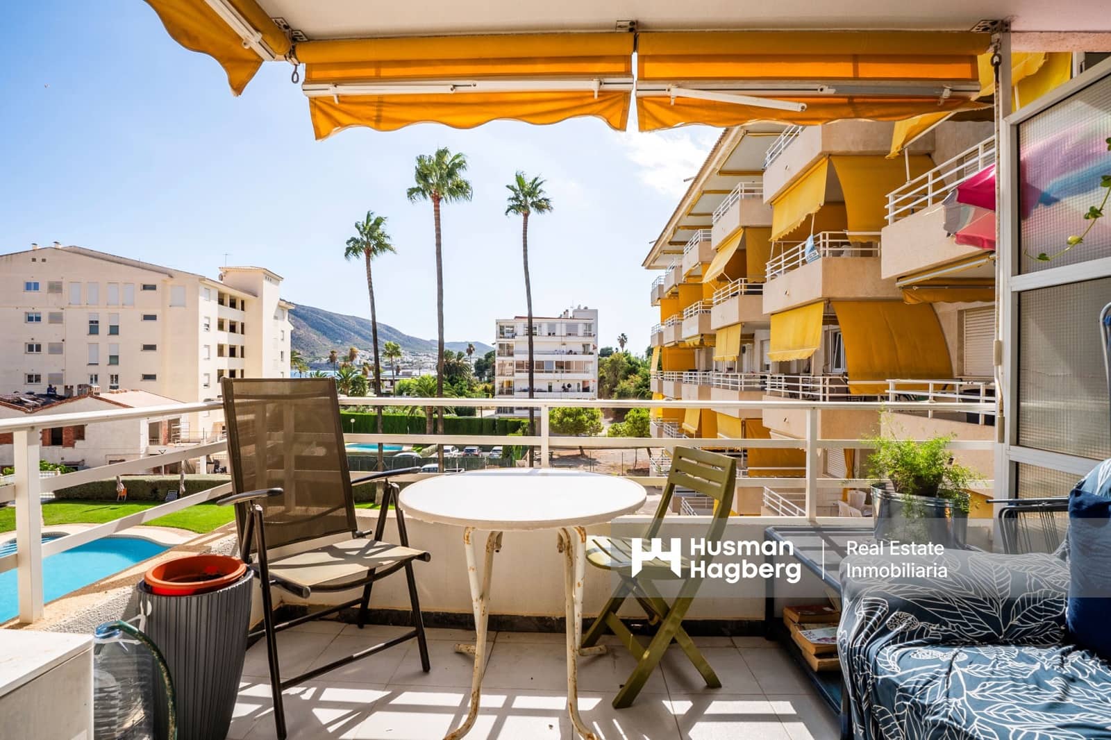 2 bedroom Apartment for sale in Altea with pool - € 305,000 (Ref: 9772622)