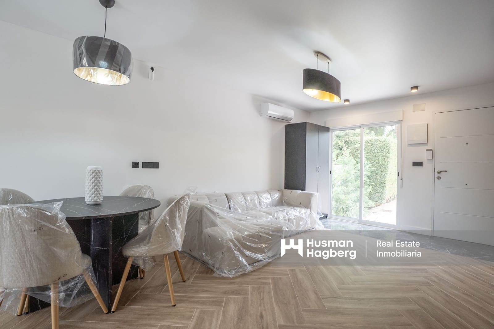 4 soveværelse Villa til salg i La Nucia med swimmingpool - € 395.000 (Ref: 9777552)